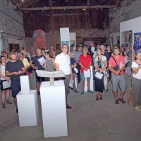 Ob 35-letnici galerije Insula v koprski Libertas vabi impresivna razstava 61 likovnikov