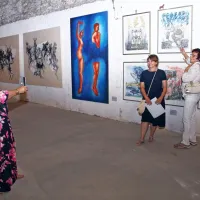 Ob 35-letnici galerije Insula v koprski Libertas vabi impresivna razstava 61 likovnikov