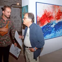 Ob 35-letnici galerije Insula v koprski Libertas vabi impresivna razstava 61 likovnikov