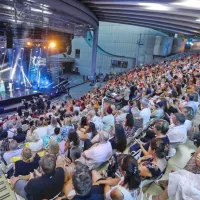 (FOTO in VIDEO) Anika in Tinkara skupaj čez rob do prepričljive zmage