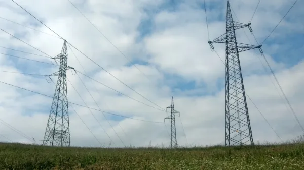 Stroški elektrike krepko pritiskajo na gospodarstvo. 