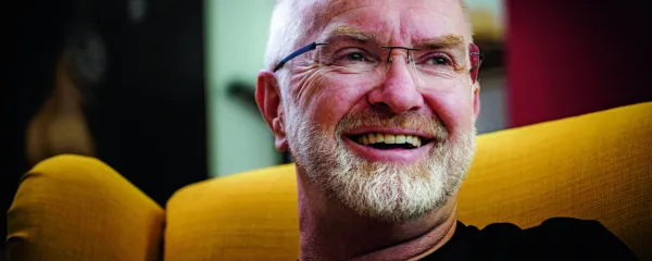 Dr. Aleksander Zadel opozarja na večjo senzibilnost generacij, ki 
prevzemajo odgovornost za vodenje.