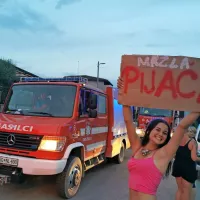 Zahvale gasilcem, ki že več dni gasijo obsežen požar na več 
območjih Krasa.