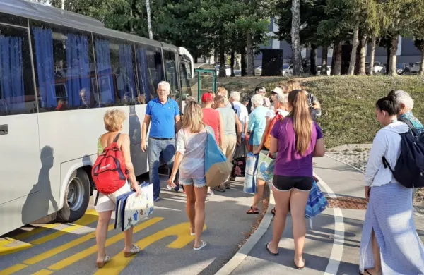 Na kopanje v Mošćeničko Drago se mnogi Bistričani že leta 
odpravijo s kopalnim avtobusom.