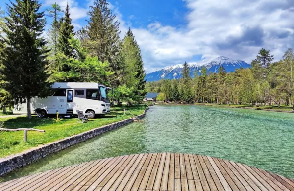  Kamp Šobec je že več let uvrščen med najboljše kampe v 
Sloveniji. 
