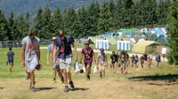 Slovenski taborniki danes zapuščajo svoje naselje šotorov, ki je 
bilo sočasno vzorčno za nastanitev prizadetih v naravnih nesrečah.