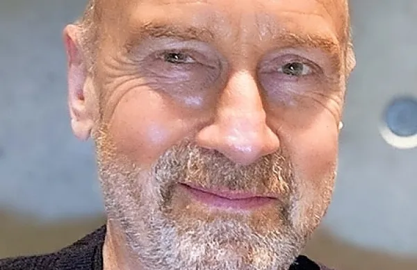 Nicholas Evans (1950-2022)