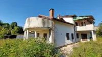 V dotrajanem objektu ob Erjavčevi bodo uredili dnevni center in stanovanjsko skupnost. Jeseni bodo izbrali izvajalca. 