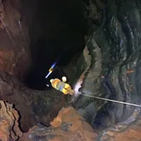 Odkritje pod predorom: “Ni še Postojnska jama, lahko pa bo”