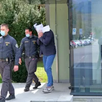

 







Zaradi poslov s kokainom, konopljo in heroinom se je pod obtožbo 
novogoriškega tožilstva znašlo skupaj dvanajst domačinov. 

