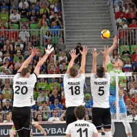 Slovenija je v četrtfinalu svetovnega prvenstva!