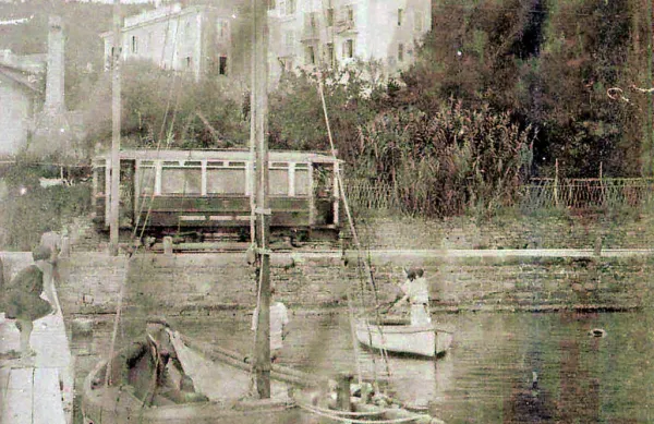V času od 20. julija 1912 do 31. avgusta 1953  se je Piran lahko 
postavil ob bok velemestom s tramvajem, kot so Dunaj, Paris, Rim, 
Berlin, Houston, Dallas.