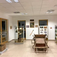 Od nekdanje pivovarne so ostali redki predmeti, ki jih je na 
priložnostni razstavi postavil na ogled njen avtor Jernej Franc 
Premrl, zbiratelj zapuščine pivovarne Adria.  