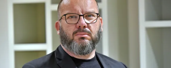 Marko Strle je po odhodu iz Centra za komunikacijo, sluh in govor 
Portorož nastopil novo delovno delovno mesto na Zavodu RS za 
šolstvo.