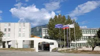Celovita energetska sanacija Srednje šole Veno Pilon in dijaškega 
doma bo stala 1,3 milijona evrov.