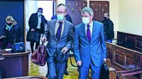 Sojenje  Stanislavu  Valantu    in  Franciju  Strajnarju  se  je  začelo  že  
lani  novembra,    včeraj  se  je  moralo sodno  kolesje  pognati  znova,  
saj  je  prišlo  do  spremembe  v  senatu.  