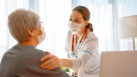 Pri odkrivanju raka imajo ključno vlogo tudi osebni izbrani 
zdravniki, specialisti družinske oziroma splošne medicine, ki so 
prvi in najpogostejši stik bolnika z zdravnikom. 