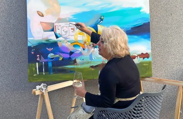 Do lanske desete izvedbe festivala je nastalo preko 500 del, ki 
predstavljajo umetniško zbirko Art Circle.