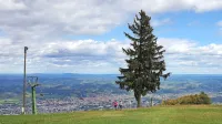 Pogled z  Mariborskega Pohorja na štajersko prestolnico