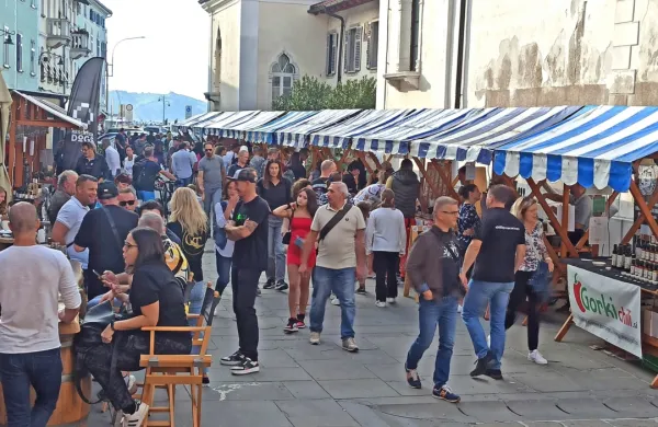 Najbolj pekoča istrska prireditev po sedmih letih od prve izvedbe 
še vedno “vžge”.