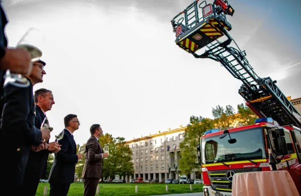  Novogoriški gasilci novo avto lestev s pridom uporabljajo že več 
mesecev pri različnih intervencijah.