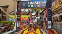 Anja in Tomislav Klančnik na cilju v Courmayeuru