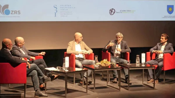 V sklopu Znanja za zdravje so strokovnjaki v Gledališču Koper  
spregovorili o pomenu in vlogi  srčno-žilnega zdravja, 
živčno-mišičnega in  kognitivnega zdravja.