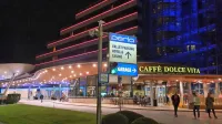 

Stavka igralniških delavcev se je začela 29. septembra, sindikat pa 
je takrat napovedal, da naj bi trajala vse vikende do konca leta.
