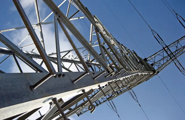 Letos je podjetjem na voljo 86 milijonov evrov, od tega je 80 
milijonov namenjenih za subvencioniranje cen električne energije 
in zemeljskega plina, šest milijonov pa za ugodna likvidnostna 
posojila.