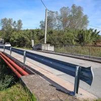 Obnova ozkega mosta čez ankaranski obrobni kanal je v domeni 
Luke Koper.