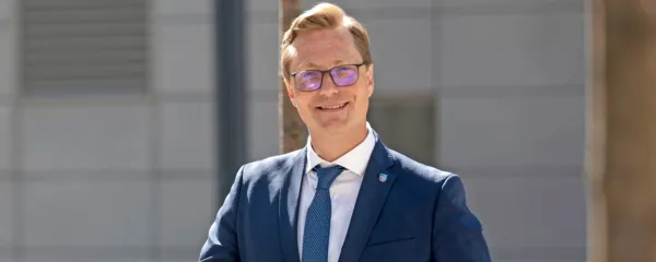 Vladimir Prebilič: “Pooblastila predsednika nekateri razumejo kot 
nična, a so kar dobra, vprašanje le, ali želiš iti do črte ali še kak 
korak čez.”