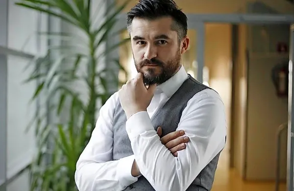 Prihajajoči trije referendumi ne gredo v prid Logarju, meni Tomaž Deželan.