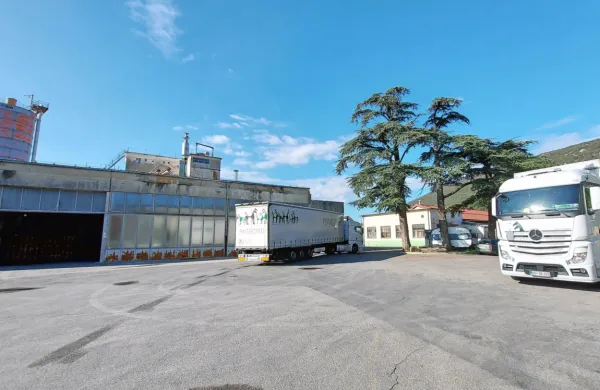 Na zemljišču Solkanske industrije apna bodo po načrtih uredili 
podaljšek obrtne cone Solkan.