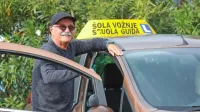 Edvard Dečman je učitelj vožnje z bogatimi izkušnjami: “A še 
vedno se učim, kako bi učenje vožnje naredil še bolj učinkovito.”