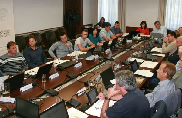 Sežanski občinski svet med eno od sej v iztekajočem se mandatu.