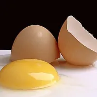 Jajčni rumenjak je bogat tudi z vitaminom D. 