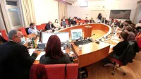 Občinski svet novembra lani, ko je župan  predlagal dva rebalansa občinskega  proračuna,  tudi zato, da so občini 
omogočili, da je oddala ponudbo za nakup območja nekdanjega kamnoloma, s katero pa ni  bila uspešna.  



