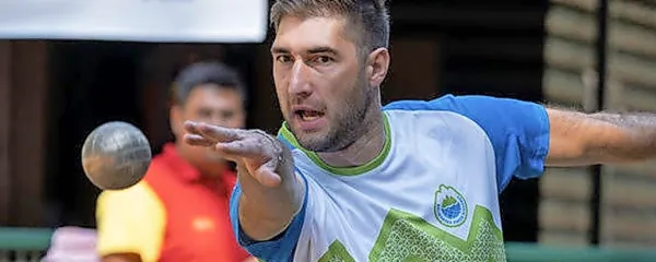 Z natančnimi meti si je Marko Švara v Mersinu priigral odličji.
