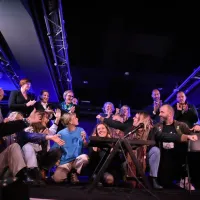 Inštitut 8.marec kampanjo ZAščitimo drug drugega financira zgolj 
s prostovoljnimi prispevki. 