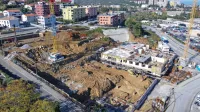 V soseski Nova Dolinska gradijo tri stolpiče s 166 javnimi najemnimi stanovanji, ki bodo vseljiva prihodnje leto.