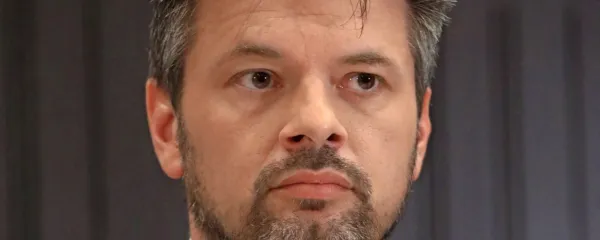 Dr. Boštjan Brezovnik