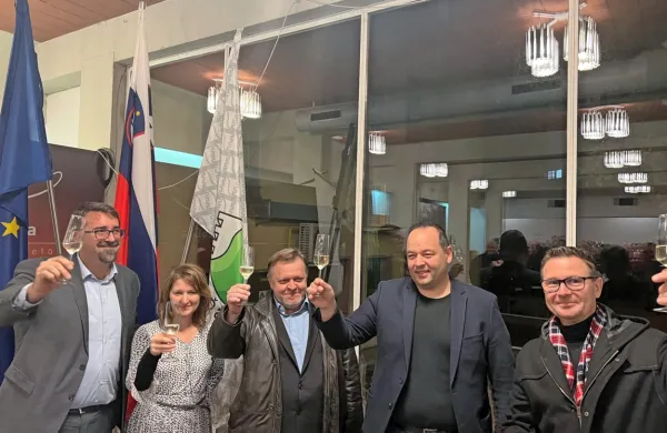 Župan Tadej Beočanin  lahko računa na krepko večino v občinskem 
svetu.  