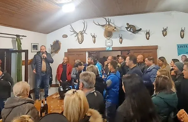 Novi stari župan   Tarik Žigon je v nedeljo slavil zmago in lep uspeh Liste za vas na volitvah za občinski svet. 