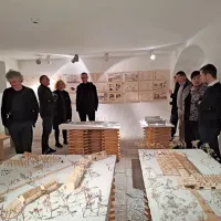 Idejne rešitve prenove centra  po zamislih študentov arhitekture so 
predstavili tudi na razstavi. 