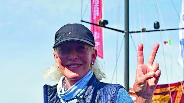 Zmagovalka letošnje Barkolane Wendy Schmidt je darovala 
100.000 dolarjev za izobraževalne in druge dejavnosti v miramarskem morskem rezervatu.