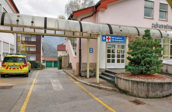  S prizidkom, v katerem bo tudi dvigalo,  bodo povezali stavbe 
zdravstvenega doma in pridobili prepotrebne dodatne prostore. 