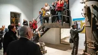Očina Hrpelje - Kozina in družba 2TDK, ki je sodelovala pri naložbi, 
v informacijski točki  obiskovalce osveščata o naravovarstvenem 
pomenu Krajinskega parka Beka in drugem tiru Divača - Koper.  