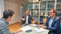 Predvolilna debata med Miklavičem in Turelom je bila ostra, na 
trenutke na robu, kar kaže, da je   napetost na vrhuncu. 