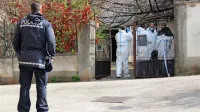 Prve dni aprila so del Kobjeglave nekaj dni oblegali policisti in 
kriminalisti.  