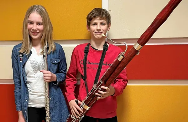 Flavtistka  Rebeka Koren in fagotist Primož Furlan